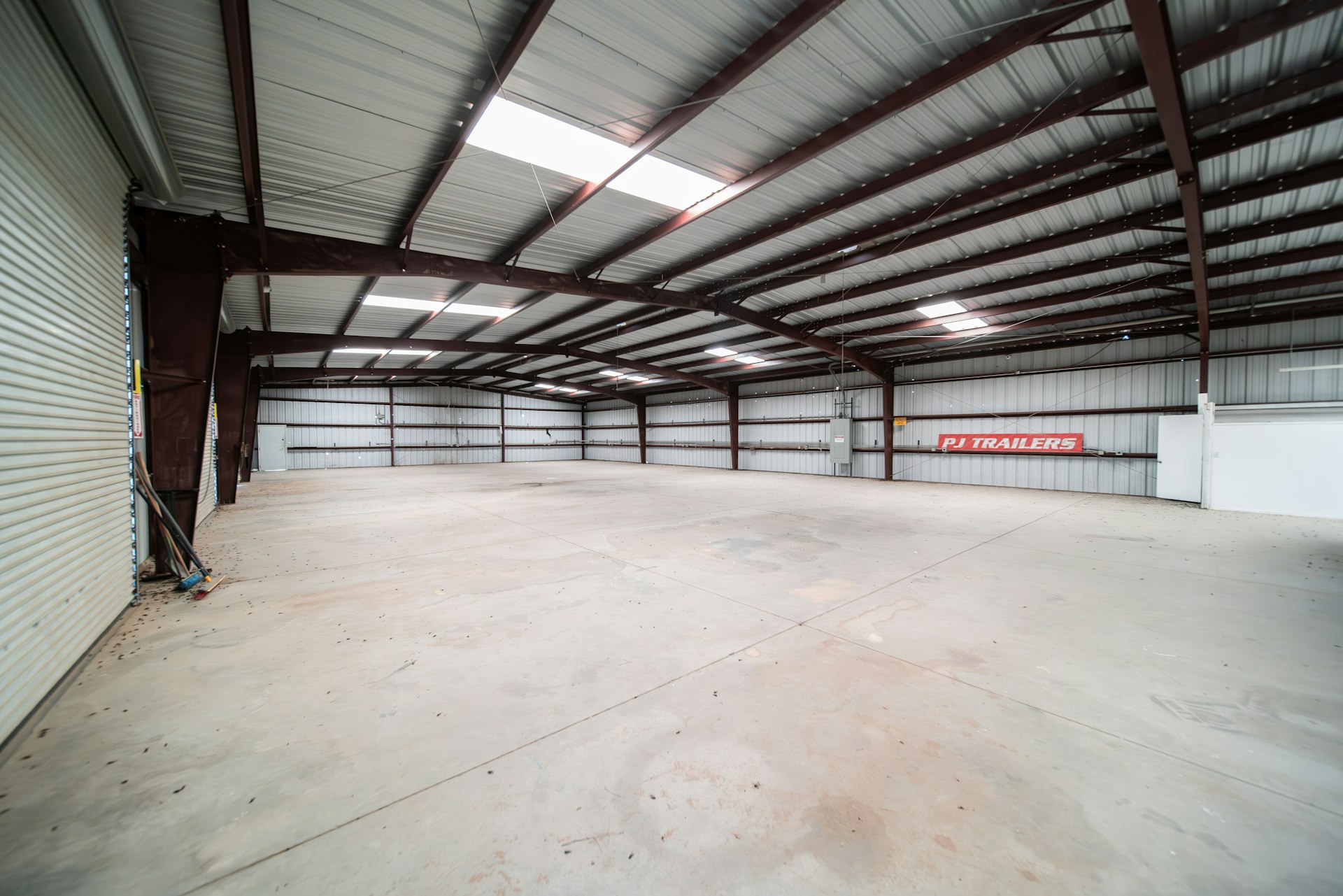 Empty industrial facility marking the 2020 expansion of Sign Architects to over 36,000 sq ft